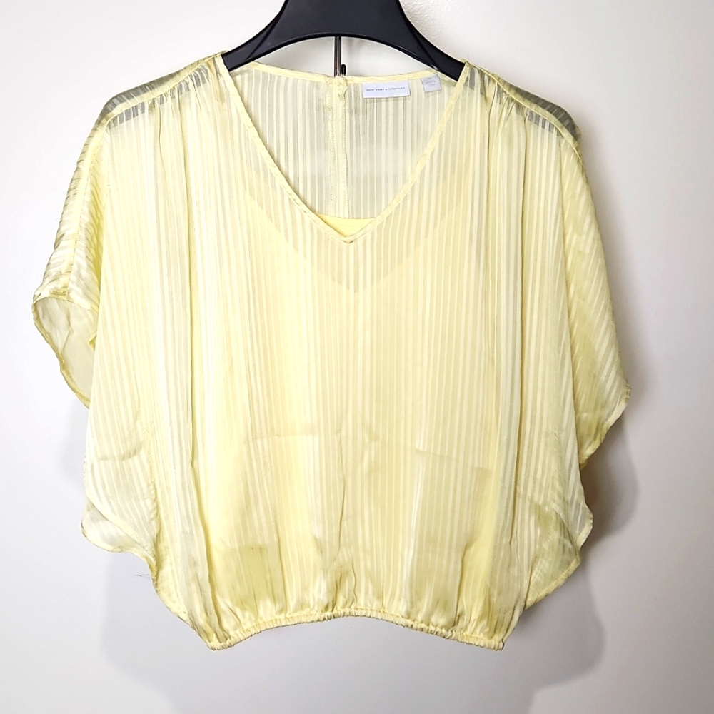 New York and Company Yellow butterfly sleeve blouse Sz-XS